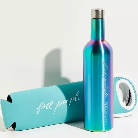 Free People Brümate wine bottle - Picture 1 of 3